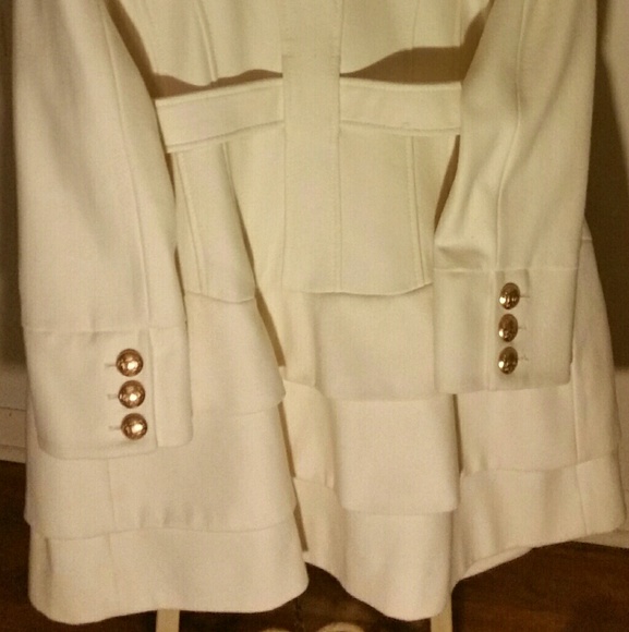 Coat - Picture 5 of 7
